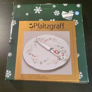 Pfaltzgraff Winterberry Cheese Tray with Sculpted Slicer  **NEW IN BOX**